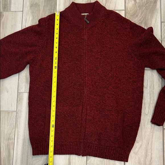 L.L. Bean Vintage 1990’s Men's Deep Red Zip-Up Sweater - Picture 11 of 13